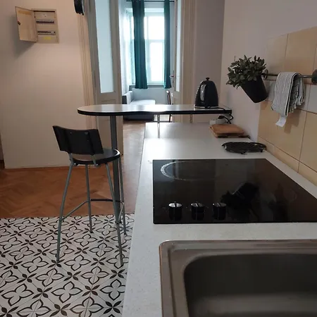 Mariacki Tower Daire Krakow