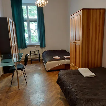 Mariacki Tower Apartment