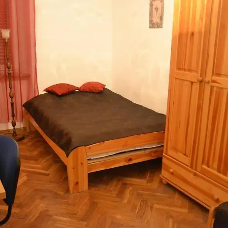 Mariacki Tower Apartment Krakow