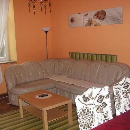 Mariacki Tower Apartment *